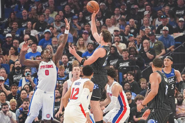 Detroit Pistons at Orlando Magic, Orlando, Florida, USA Orlando, Florida, USA, April 25, 2026, Orlando Magic forward Franz Wagner 22 attempting to score at the Kia Center. Copyright: xMartyxJean-Louisx