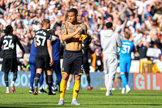 WOLVERHAMPTON, ENGLAND - April 25: Joao Gomes of Wolves applauds fans at full time of the Premier League football match between Wolverhampton Wanderers and Tottenham Hotspur at Molineux stadium on April 25, 2026 in Wolverhampton, England. Copyright: xNataliexMincher SPPx Sportspressphoto_SPR136188