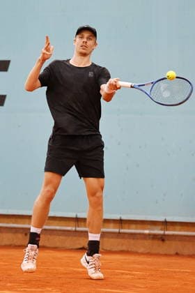 Denis Shapovalov (CAN), APRIL 25, 2026 - Tennis : Shapovalov during singles Round of 64 match against Kjaer on the ATP, Tennis Herren tour Masters 1000 tournaments Mutua Madrid Open tennis tournament at the Caja Magica in Madrid, Spain. Noxthirdxpartyxsales  aflo_328278548