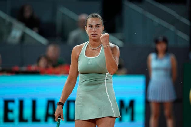 April 25, 2026, Madrid, Madrid, Spain: Aryna Sabalenka of Belarus reacts against Jaqueline Cristian of Romania during the Mutua Madrid Open 2026, ATP, Tennis Herren Masters 1000 and WTA, Tennis Damen 1000, at La Caja Magica on April 25, 2026 in Madrid, Spain. Mutua Madrid Open 2026 - Day 6  - ZUMAa181 20260425_zaa_a181_455 Copyright: xOscarxJ.xBarrosox