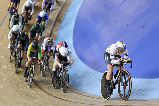 UCI Track World Cup: Nilai Picture by Alex Whitehead SWpix.com - 26 04 2026 - Cycling - UCI Track World Cup: Nilai - Velodrom Nasional Malaysia, Nilai, Malaysia - Women s Omnium - Scratch Race 1 4 - Lorena Wiebes (Netherlands) Copyright: x xSWpix.comx(t axPhotographyxHubxLtd)xAlexxWhitehead SWpix.comx SWP-3030-13272