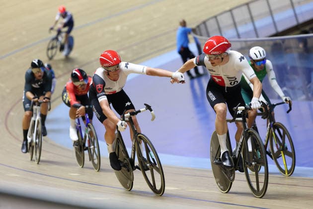 UCI Track World Cup: Nilai Picture by Alex Whitehead SWpix.com - 26 04 2026 - Cycling - UCI Track World Cup: Nilai - Velodrom Nasional Malaysia, Nilai, Malaysia - Men s Madison - Final - Noah Bögli (Switzerland) and Alex Vogel (Switzerland) Copyright: x xSWpix.comx(t axPhotographyxHubxLtd)xAlexxWhitehead SWpix.comx SWP-3030-13303