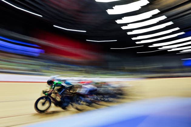 UCI Track World Cup: Nilai Picture by Alex Whitehead SWpix.com - 26 04 2026 - Cycling - UCI Track World Cup: Nilai - Velodrom Nasional Malaysia, Nilai, Malaysia - Women s Omnium - Elimination Race 3 4 - Lara Gillespie (Ireland) Copyright: x xSWpix.comx(t axPhotographyxHubxLtd)xAlexxWhitehead SWpix.comx SWP-3030-13329