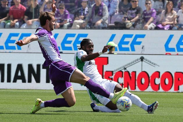 ACF Fiorentina v US Sassuolo Calcio - Serie A Daniele Rugani of ACF Fiorentina in action during the Italian Serie A football match between ACF Fiorentina and US Sassuolo Calcio , on April 26 ,2026 at the Artemio-Franchi stadium in Florence. Firenze FI Italy  Copyright: xAndreaxMartinix originalFilename:martini-acffiore260426_npDnQ.jpg