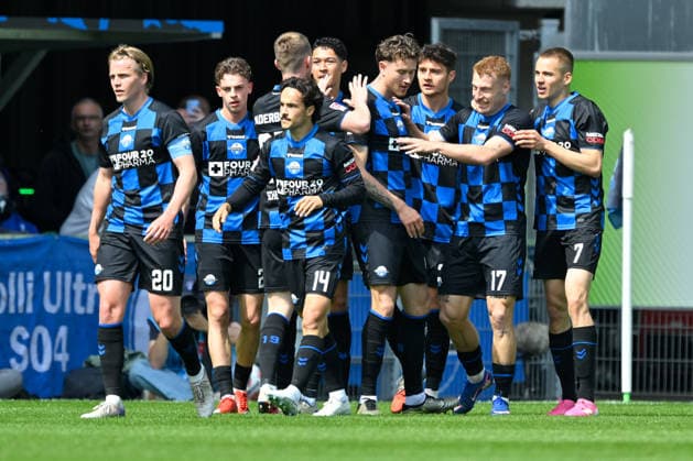 Paderborn, Home Deluxe Arena, 26 04 26, GER, Herren, 2 Bundesliga, Saison 2025 2026, SC Paderborn 07 FC Schalke 04 Bild Laurin CURDA Paderborn jubilates after his goal for 1 0 DFL regulations prohibit any use of photographs as image sequences and or quasi video NRW Germany