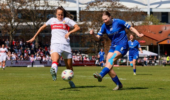 26 04 2026, Germany, Stuttgart, Soccer 2 Womens Bundesliga, Matchday 15, VfB Stuttgart vs SV Meppen 1912, f l Tamar Lea Dongus VfB , Laura Bröring SV