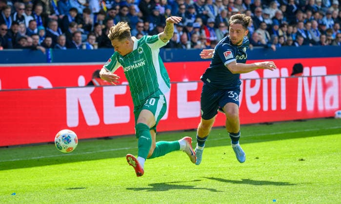 26 04 2026 Soccer Season 2025 2026 2 Soccer Bundesliga 31 Matchday VfL Bochum SpVgg Greuther Fürth SGF Kleeblatt Sportfoto Zink xwoxzix DFL regulations prohibit any use of photographs as image sequences and or quasi video only for editorial use Felix Klaus 30, SpVgg Greuther Fürth Maximilian Wittek 32, VfL Bochum