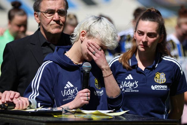 26 04 2026, Football, Women, Regionalliga Südwest, Season 2025 2026, 1 FC Saarbrücken SV 07 Elversberg, Emma Dörr 1 FC Saarbrücken cries Saarbrücken Ludwigsparkstadion Saarland Germany DEU Copyright: xSebastianxBachx