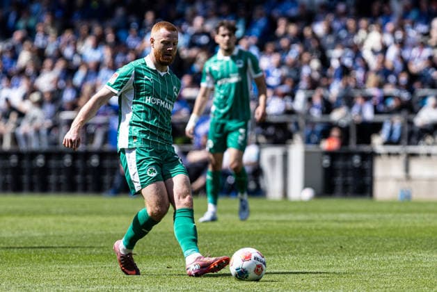 2 Soccer Bundesliga VfL Bochum SpVgg Greuther Fürth 26 04 2026 Paul Will SpVgg Greuther Fürth, 13 2 Soccer Bundesliga VfL Bochum SpVgg Greuther Fürth Vonovia Ruhrstadion, Bochum 26 04 2026 DFL regulations prohibit any use of photographs as image sequences and or quasi video Copyright: xBEAUTIFULxSPORTS Buriakovx