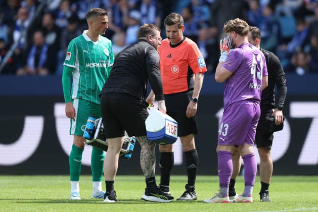 Soccer 2 Bundesliga 31 Matchday VfL Bochum SpVgg Greuther Fürth on 26 04 2026 at Vonovia Ruhrstadion in Bochu4 Silas Prüfrock Fürth is treated injured DFL regulations prohibit any use of photographs as image sequences and or quasi video xJRx