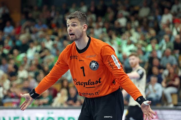 26 04 2026, xovx, Handball Daikin Handball Bundesliga, HSG Wetzlar Bergischer HC Christopher Rudeck Bergischer HC disappointed, disappointed looking Wetzlar Buderus Arena Hessen Germany EN