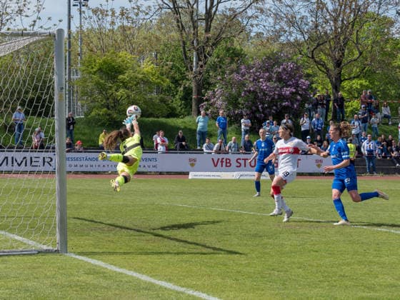 Parade by Kiara Beck VfB Stuttgart, 01 GER, VfB Stuttgart vs SV Meppen, Football, 2 Womens Bundesliga, Matchday 23, Season 2025 2026, 26 04 2026 GER, VfB Stuttgart vs SV Meppen, Football, 2 Womens Bundesliga, Matchday 23, Season 2025 2026, 26 04 2026 Stuttgart Copyright: xEibner-Pressefoto CarstenxSchwerx EP_CSG