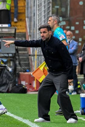 Como™s head coach Cesc Fabregas during the Serie A soccer match between Genoa and Como at the Luigi Ferraris Stadium in Genoa, Italy - Sunday, April 26, 2026. - Soccer .  Copyright: xTanoxPecoraro LaPressex