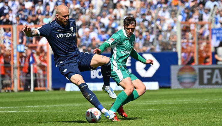 26 04 2026 Soccer Season 2025 2026 2 Soccer Bundesliga 31 Matchday VfL Bochum SpVgg Greuther Fürth SGF Kleeblatt Sportfoto Zink xwoxzix DFL regulations prohibit any use of photographs as image sequences and or quasi video only for editorial use Philipp Hofmann 33, VfL Bochum Lukas Reich 2, SpVgg Greuther Fürth