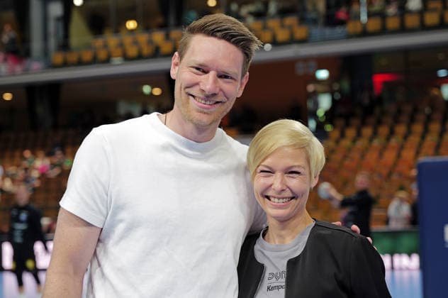 26 04 2026, xovx, Handball Daikin Handball Bundesliga, HSG Wetzlar Bergischer HC f l Tobias Reichmann, Anett Sattler as Dyn presenters Wetzlar Buderus Arena Hessen Germany EN