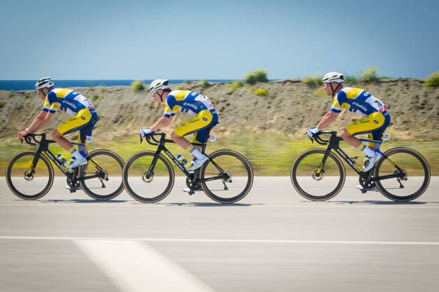 61st Presidential Cycling Tour of Turkiye IZMIR, TURKIYE - APRIL 26: Cyclists compete in the first stage of the 61st Presidential Cycling Tour of Turkiye, a 148-kilometer route from Cesme to Selcuk, on April 26, 2026 in Izmir, Turkiye. Held under the auspices of the Turkish Presidency and supported by the Turkish Youth and Sports Ministry, the 8-stage race is Turkiye s only event in the ProSeries category on the UCI Europe Tour calendar. Ahmet Serdar Eser Anadolu Izmir Turkey. Editorial use only. Please get in touch for any other usage.  Copyright: x2026xAnadoluxAhmetxSerdarxEserx