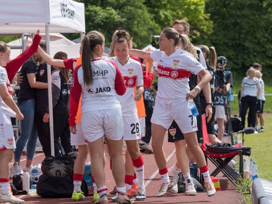 Dafina Redzepi VfB Stuttgart, 07 is happy with her teammates about the 2 0 GER, VfB Stuttgart vs SV Meppen, Football, 2 Womens Bundesliga, Matchday 23, Season 2025 2026, 26 04 2026 GER, VfB Stuttgart vs SV Meppen, Football, 2 Womens Bundesliga, Matchday 23, Season 2025 2026, 26 04 2026 Stuttgart Copyright: xEibner-Pressefoto CarstenxSchwerx EP_CSG