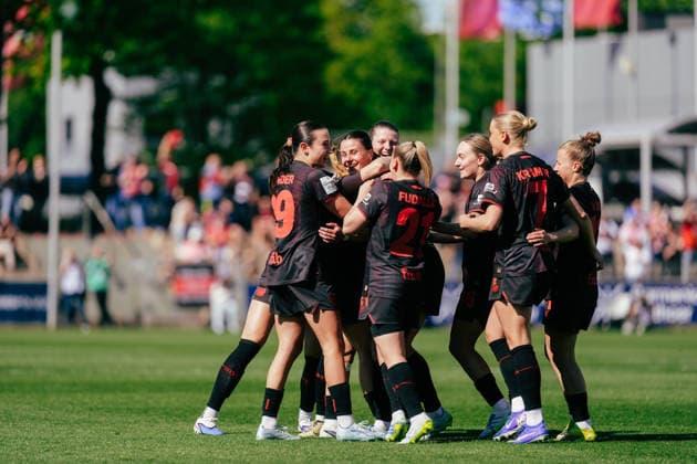 26.04.26, Women, Football, Google Pixel Frauen Bundesliga, Season 2025 2026, Bayer 04 Leverkusen - SC Freiburg, Matchday 23 Bayer 04 Leverkusen goal celebration of the goal of Katharina Piljic 6 von Bayer 04 Leverkusen Leverkusen Ulrich-Haberland-Stadion NRW Deutschland