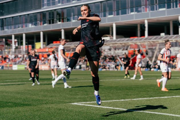 26.04.26, Women, Football, Google Pixel Frauen Bundesliga, Season 2025 2026, Bayer 04 Leverkusen - SC Freiburg, Matchday 23 Cornelia Kramer 7 von Bayer 04 Leverkusen goal celebration for the 3:0 shot with penalty Leverkusen Ulrich-Haberland-Stadion NRW Deutschland