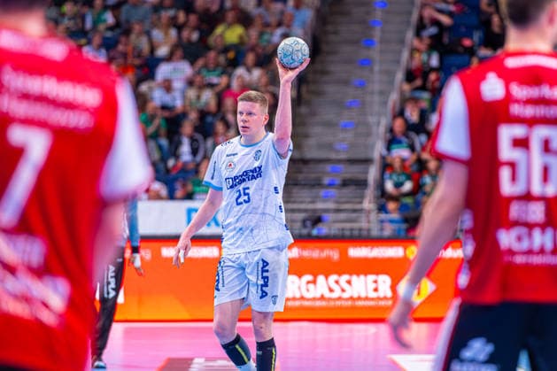 Niels Gerardus Versteijnen TBV Lemgo Lippe, No. 25 v l , TSV Hannover Burgdorf red against TBV Lemgo Lippe white on matchday 29 of the 2025 2026 season in the DAIKIN Handball Bundesliga 26 04 2026, ZAG Arena Hannover, GER , Copyright: xJanxGuentherx xTSVxHannover-Burgdorfx
