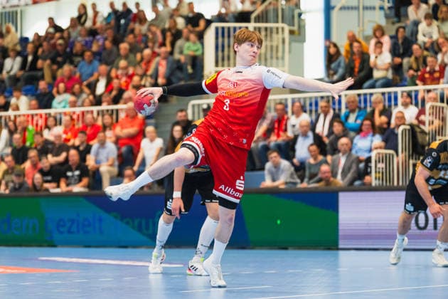 Felix Mart TuSEM Essen, 03 at the 7-meter throw TuSEM Essen vs HC Elbflorenz Dresden, Handball, 2 HBL, Matchday 29, Season 2025 26, 26 04 2026, TuSEM Essen vs HC Elbflorenz Dresden, Handball, 2 HBL, Matchday 29, Season 2025 26, 26 04 2026 Essen Copyright: xEibner-Pressefoto LukasxBaldygax EP_LBA