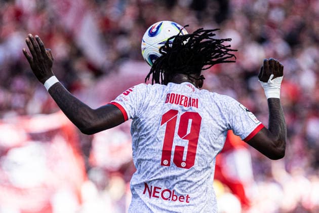 Sport Bilder des Tages 3.Liga: Rot-Weiss Essen - 1. FC Saarbrücken; 26.04.2026 Franci Bouebari (Rot-Weiss Essen, 19) 3.Liga: Rot-Weiss Essen - 1. FC Saarbrücken; Stadion an der Hafenstraße, Essen; 26.04.2026 DFL regulations prohibit any use of photographs as image sequences and or quasi video. *** 3 Liga Rot Weiss Essen 1 FC Saarbrücken 26 04 2026 Franci Bouebari Rot Weiss Essen, 19 3 Liga Rot Weiss Essen 1 FC Saarbrücken Stadion an der Hafenstraße, Essen 26 04 2026 DFL regulations prohibit any use of photographs as image sequences and or quasi video Copyright: xBEAUTIFULxSPORTS Buriakovx