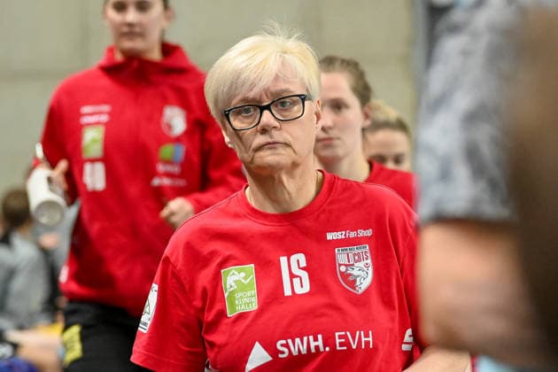 Ines Seidler SV Union Halle Neustadt, Coach VfL Oldenburg vs SV Union Halle Neustadt, ALSCO Handball Bundesliga Women, Playoffs, Matchday 2, Season 2025 2026, 25 04 2026, VfL Oldenburg vs SV Union Halle Neustadt, ALSCO Handball Bundesliga Women, Playoffs, Matchday 2, Season 2025 2026, 25 04 2026 Oldenburg Copyright: xEibner-Pressefoto RobertxGertzenx EP_RGN