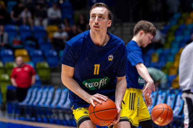 Basketball Bundesliga BBL, Frankfurt Skyliners vs ALBA Berlin, Süwag Energie Arena Frankfurt am Main 26 04 2026 Basketball Bundesliga BBL, Frankfurt am Main, Germany 26 04 2026 Moses Wood ALBA BERLIN, 11 at the Warm Up, Basketball Bundesliga BBL, Match of Frankfurt Skyliners vs ALBA Berlin, Süwag Energie Arena Frankfurt am Main Copyright: xBEAUTIFULxSPORTS Freudensteinx