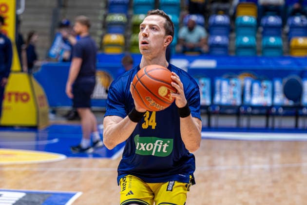 Basketball Bundesliga BBL, Frankfurt Skyliners vs ALBA Berlin, Süwag Energie Arena Frankfurt am Main 26 04 2026 Basketball Bundesliga BBL, Frankfurt am Main, Germany 26 04 2026 Justin Bean ALBA BERLIN, 34 at the Warm Up, Basketball Bundesliga BBL, Match of Frankfurt Skyliners vs ALBA Berlin, Süwag Energie Arena Frankfurt am Main Copyright: xBEAUTIFULxSPORTS Freudensteinx