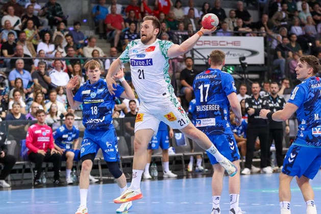 26 04 2026, xgox, Handball Daikin HBL TVB Stuttgart SC Magdeburg emspor, v l Albin Lagergren Magdeburg, 21 throws goal, Torschuetze, erzielt Tor, Treffer, scores the goal Stuttgart