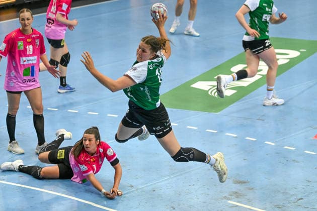Marie Steffen VfL Oldenburg, 14 asserts herself at the circle VfL Oldenburg vs SV Union Halle Neustadt, ALSCO Handball Bundesliga Women, Playoffs, 2 Matchday, Season 2025 2026, 25 04 2026, VfL Oldenburg vs SV Union Halle Neustadt, ALSCO Handball Bundesliga Women, Playoffs, 2 Matchday, Season 2025 2026, 25 04 2026 Oldenburg Copyright: xEibner-Pressefoto RobertxGertzenx EP_RGN