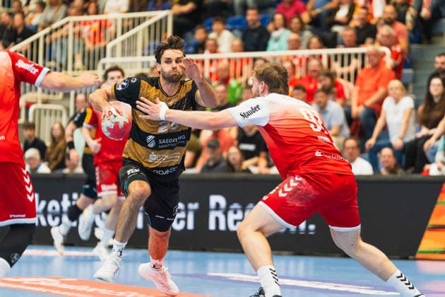 Sebastian Greß HC Elbflorenz 2006, 25 runs Alexander Schoss TuSEM Essen, 91 runs TuSEM Essen vs HC Elbflorenz Dresden, Handball, 2 HBL, 29 Matchday, Season 2025 26, 26 04 2026, TuSEM Essen vs HC Elbflorenz Dresden, Handball, 2 HBL, 29 Matchday, Season 2025 26, 26 04 2026 Essen Copyright: xEibner-Pressefoto LukasxBaldygax EP_LBA