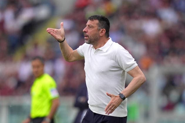 Torino™s head coach Roberto D Aversa during the Serie A soccer match between Torino and Inter at the Grande Torino Stadium in Turin , north Italy - Sunday , April 26 , 2026. - Soccer .  Copyright: xSpada LaPressex