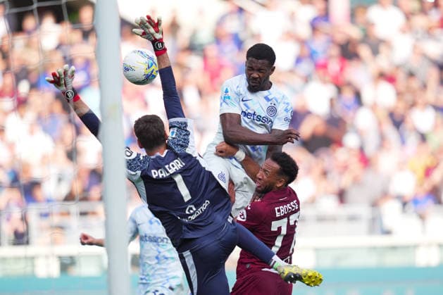 Sport Bilder des Tages Inter Milan s Marcus Thuram goal 0-1 during the Serie A soccer match between Torino and Inter at the Grande Torino Stadium in Turin , north Italy - Sunday , April 26 , 2026. - Soccer .  Copyright: xSpada LaPressex
