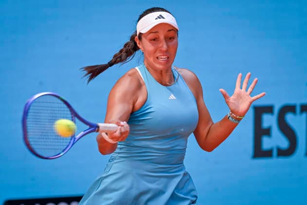 April 26, 2026, Madrid, Madrid, Spain: JESSICA PEGULA of united states †ADIDAS during the Mutua Madrid Open 2026, ATP, Tennis Herren Masters 1000 and WTA, Tennis Damen 1000 tennis tournament, celebrated at Caja Magica on April 26, 2026 in Madrid, Spain. Mutua Madrid Open 2026 - Day 7 (04.26.26) - ZUMAc312 20260426_zsp_c312_074 Copyright: xOscarxManuelxSanchezx