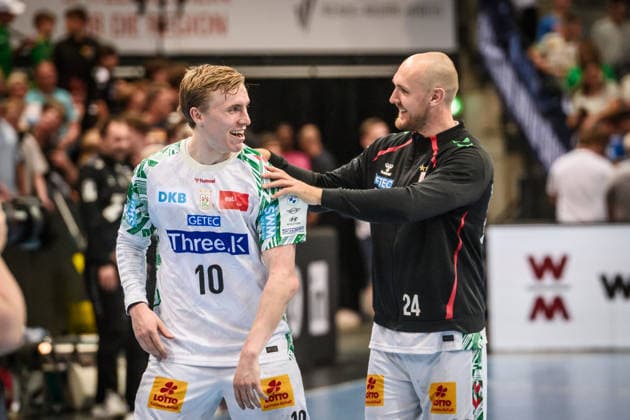 Gisli Thorgeir Kristjansson SC Magdeburg 10 and Christian OÂ Sullivan SC Magdeburg 24 are happy about their away win against TVB Stuttgart GER, TVB Stuttgart SC Magdeburg, DAIKIN HBL, Handball, Bundesliga, Matchday 29, Season 2025 2026, 26 04 2026 GER, TVB Stuttgart SC Magdeburg, DAIKIN HBL, Handball, Bundesliga, Matchday 29, Season 2025 2026, 26 04 2026 Stuttgart Copyright: xSandyxDinkelackerx EP_SDR