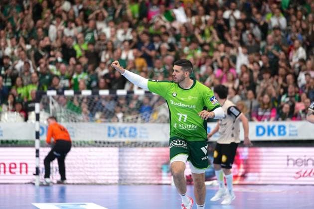 HSG Wetzlar v Bergischer HC - DAIKIN Handball-Bundesliga Stefan Cavor ( 77 Wetzlar ) during the Daikin Handball-Bundesliga match between HSG Wetzlar and Bergischer HC at Buderus Arena Wetzlar. Wetzlar Wetzlar, Germany, April 26nd 202 GERMANY Copyright: xJuliaxKneisslx xSPPx Sportspressphoto_SPR136979