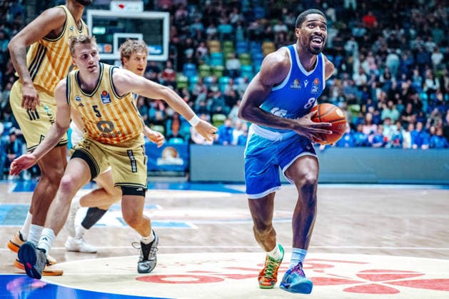 Sam Griesel Alba Berlin, 05 , William Christmas Skyliners Frankfurt, 08 GER, Skyliners Frankfurt vs Alba Berlin, easycredit BBL, Bundesliga, 31 Matchday, Season 2025 2026 26 04 2026 Eibner Pressefoto Attila Ziga GER, Skyliners Frankfurt vs Alba Berlin, easycredit BBL, Bundesliga, 31 Matchday, Season 2025 2026 26 04 2026 Frankfurt am Main Copyright: xEibner-Pressefotox EP_AZA