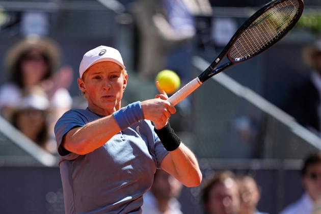 April 26, 2026, Madrid, Madrid, Spain: Elmer Moller of Denmark plays against Jannik Sinner of Italy during the Mutua Madrid Open 2026, ATP, Tennis Herren Masters 1000 and WTA, Tennis Damen 1000, at La Caja Magica on April 26, 2026 in Madrid, Spain. Madrid Spain - ZUMAa181 20260426_zaa_a181_296 Copyright: xOscarxJ.xBarrosox