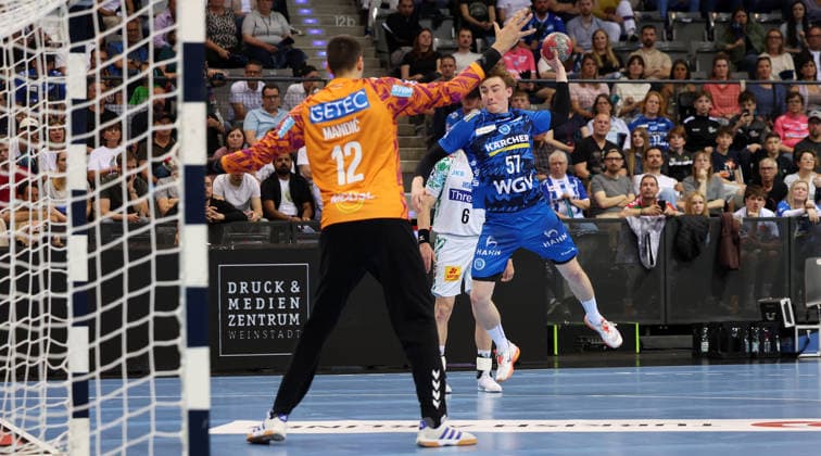 26 04 2026 Stuttgart, Handball TVB Stuttgart vs SC Magdeburg, f l Matej Mandic Magdeburg , Jakob Nigg TVB