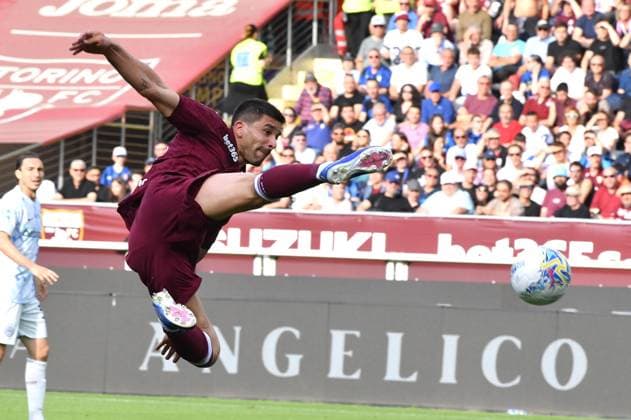 Foto IPP Massimo Rana Torino 26-04-2026 Calcio Campionato di Serie A 2025 2026 Torino-Inter nella foto giovanni simeone Italy Photo Press - World Copyright italy ITALY  Copyright: xR4924_italyphotopressx