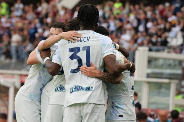 The players of FC Internazionale celebrates during Torino FC vs Inter - FC Internazionale, Italian soccer Serie A match in Turin, Italy, April 26 2026  Copyright: xClaudioxBenedetto IPAxSportx xipa-agency.netx xx IPA_74252847 IPA_Agency_IPA74252847