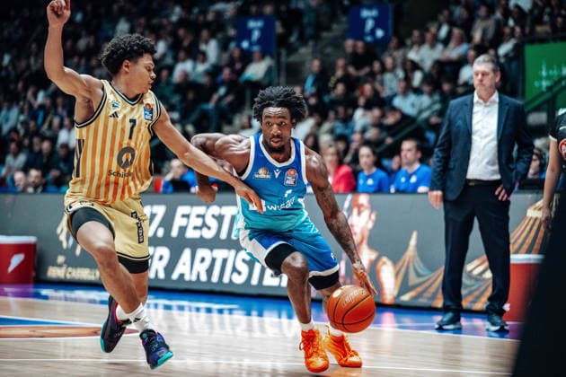 Jack Kayil Alba Berlin, 07 , Isaiah Swope Skyliners Frankfurt, 01 GER, Skyliners Frankfurt vs Alba Berlin, easycredit BBL, Bundesliga, 31 Matchday, Season 2025 2026 26 04 2026 Eibner Pressefoto Attila Ziga GER, Skyliners Frankfurt vs Alba Berlin, easycredit BBL, Bundesliga, 31 Matchday, Season 2025 2026 26 04 2026 Frankfurt am Main Copyright: xEibner-Pressefotox EP_AZA