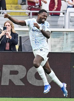 April 26, 2026, Turin, Italy: Inter s Thuram celebrates with teammate Federico Dimarco after scoring during the italian Serie A soccer match Torino FC vs Inter FC at the Olimpico Grande Torino Stadium in Turin, Italy, 26 April 2026 ANSA ALESSANDRO DI MARCO. Serie A: Torino FC Vs Inter FC  - ZUMAa110 20260426_zaf_a110_026 Copyright: xAlessandroxDixMarcox