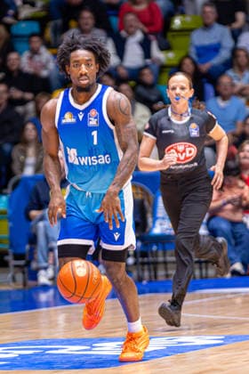 Basketball Bundesliga BBL, Frankfurt Skyliners vs ALBA Berlin, Süwag Energie Arena Frankfurt am Main 26 04 2026 Basketball Bundesliga BBL, Frankfurt am Main, Germany 26 04 2026 Isaiah Swope Frankfurt Skyliners, 1 am Ball, Basketball Bundesliga BBL, Match of Frankfurt Skyliners vs ALBA Berlin, Süwag Energie Arena Frankfurt am Main Copyright: xBEAUTIFULxSPORTS Freudensteinx