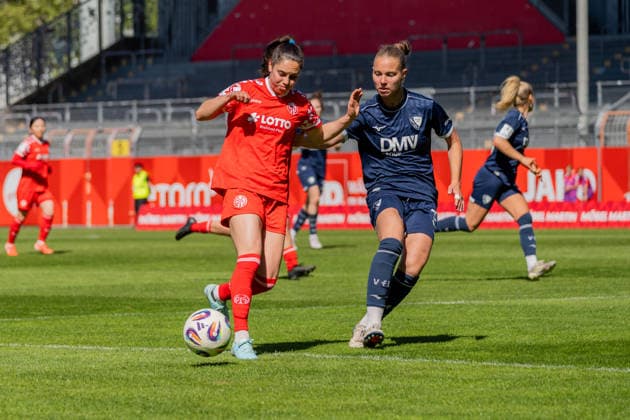 Game scene, dribbling, duel, f l Vital Kats 1 FSV Mainz 05, 30 , Franziska Wenzel VfL Bochum, 31 , GER, 1 FSV Mainz 05 vs VfL Bochum, Football, 2 Womens Bundesliga, Matchday 23, Season 2025 2026, 26 04 2026, DFB REGULATES PROHIBIT ANY USE OF PHOTOGRAPHS AS IMAGE SEQUENCES AND OR QUASI VIDEO, GER, 1 FSV Mainz 05 vs VfL Bochum, Football, 2 Womens Bundesliga, Matchday 23, Season 2025 2026, 26 04 2026 Mainz Copyright: xEibner-Pressefoto Jan-NiclasxGrox EP_JGG