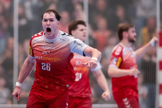 26 04 2026, 29 Matchday of the 2 Handball Bundesliga, TuSEM Essen HC Elbflorenz 2006 Tom Wolf TuSEM Essen screams Essen Am Hallo NRW Germany xRHR PHOTO DEx Copyright: DennisxEwert RHR-FOTOx RHR-FOTO DE