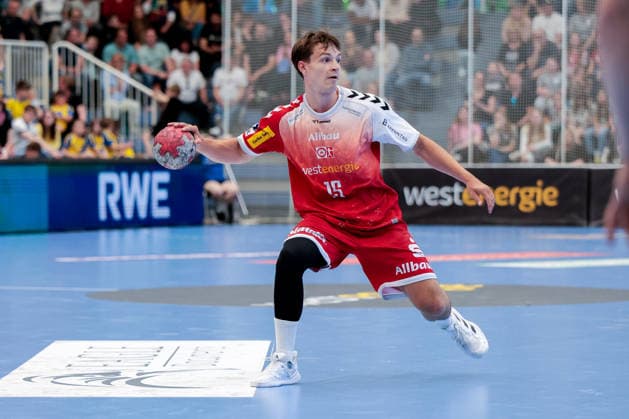 26 04 2026, 29 Matchday of the 2 Handball Bundesliga, TuSEM Essen HC Elbflorenz 2006 Nils Homscheid TuSEM Essen Essen Am Hallo NRW Germany xRHR PHOTO DEx Copyright: DennisxEwert RHR-FOTOx RHR-FOTO DE