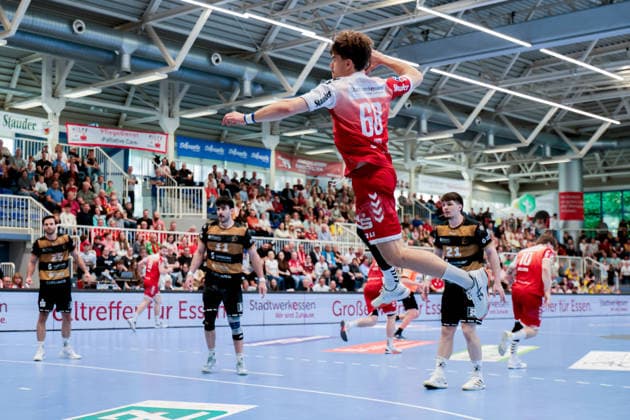 26 04 2026, 29 Matchday of the 2 Handball Bundesliga, TuSEM Essen HC Elbflorenz 2006 Tim Mast TuSEM Essen Essen Am Hallo NRW Germany xRHR PHOTO DEx Copyright: DennisxEwert RHR-FOTOx RHR-FOTO DE