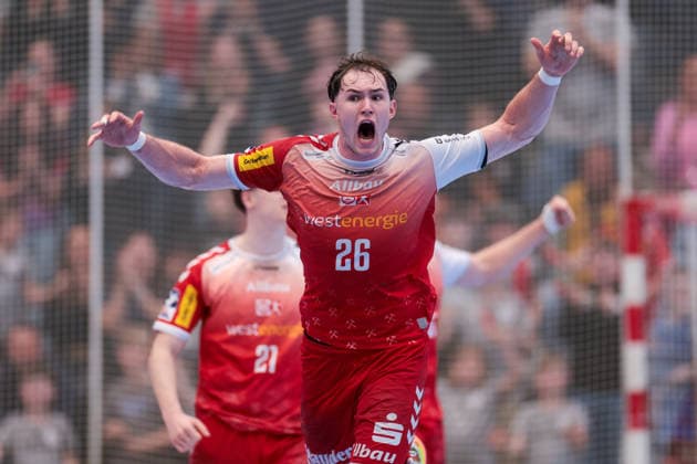26 04 2026, 29 Matchday of the 2 Handball Bundesliga, TuSEM Essen HC Elbflorenz 2006 Tom Wolf TuSEM Essen screams Essen Am Hallo NRW Germany xRHR PHOTO DEx Copyright: DennisxEwert RHR-FOTOx RHR-FOTO DE